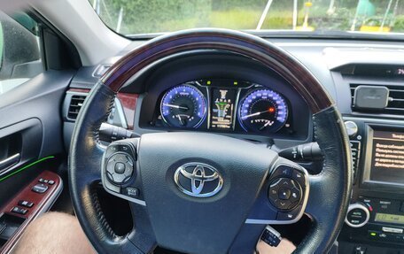 Toyota Camry, 2012 год, 2 350 000 рублей, 12 фотография