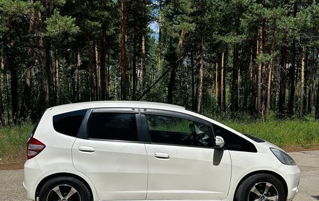 Honda Fit III, 2009 год, 730 000 рублей, 8 фотография