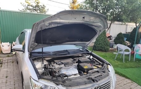 Toyota Camry, 2012 год, 2 350 000 рублей, 18 фотография