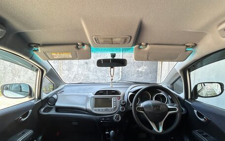 Honda Fit III, 2009 год, 730 000 рублей, 20 фотография