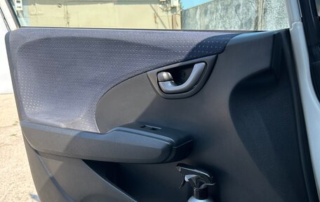 Honda Fit III, 2009 год, 730 000 рублей, 17 фотография