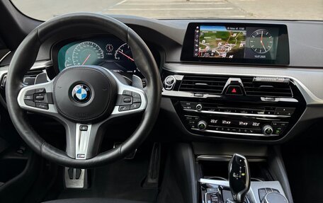 BMW 5 серия, 2018 год, 3 550 000 рублей, 12 фотография