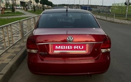 Volkswagen Polo VI (EU Market), 2011 год, 715 000 рублей, 2 фотография