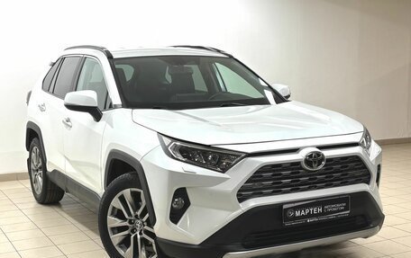 Toyota RAV4, 2019 год, 3 097 000 рублей, 3 фотография