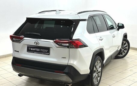 Toyota RAV4, 2019 год, 3 097 000 рублей, 9 фотография