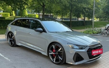 Audi RS 6, 2021 год, 12 950 000 рублей, 6 фотография
