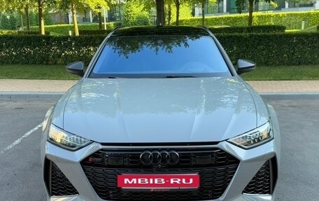 Audi RS 6, 2021 год, 12 950 000 рублей, 7 фотография