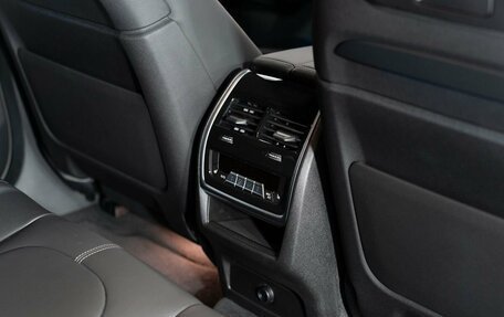 BMW X6, 2024 год, 15 750 000 рублей, 30 фотография