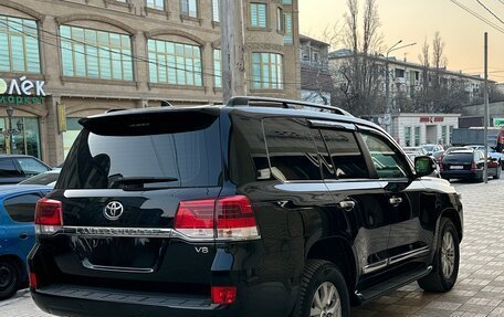 Toyota Land Cruiser 200, 2016 год, 6 590 000 рублей, 5 фотография