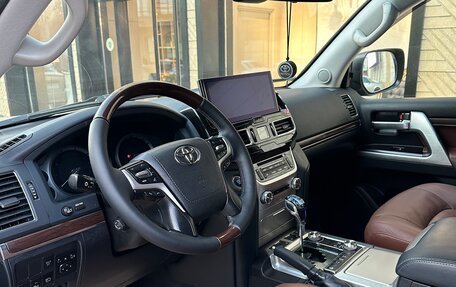 Toyota Land Cruiser 200, 2016 год, 6 590 000 рублей, 8 фотография