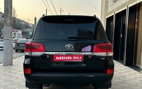 Toyota Land Cruiser 200, 2016 год, 6 590 000 рублей, 7 фотография