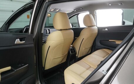 KIA Sportage IV рестайлинг, 2017 год, 2 124 000 рублей, 11 фотография