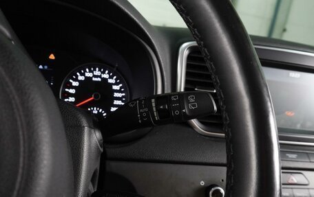KIA Sportage IV рестайлинг, 2017 год, 2 124 000 рублей, 15 фотография