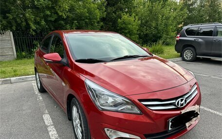 Hyundai Solaris II рестайлинг, 2016 год, 1 090 000 рублей, 1 фотография