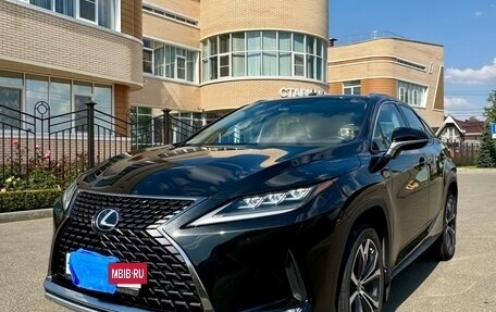 Lexus RX IV рестайлинг, 2019 год, 5 300 000 рублей, 3 фотография
