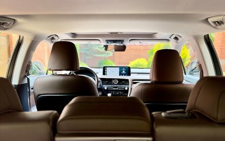 Lexus RX IV рестайлинг, 2019 год, 5 300 000 рублей, 16 фотография