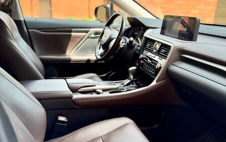 Lexus RX IV рестайлинг, 2019 год, 5 300 000 рублей, 15 фотография