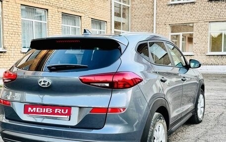 Hyundai Tucson III, 2019 год, 2 250 000 рублей, 2 фотография