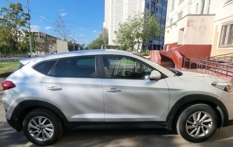 Hyundai Tucson III, 2016 год, 1 600 000 рублей, 5 фотография