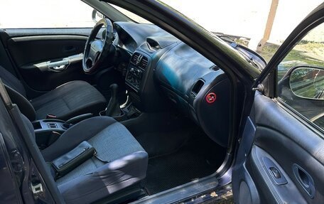 Mitsubishi Carisma I, 2000 год, 120 000 рублей, 5 фотография