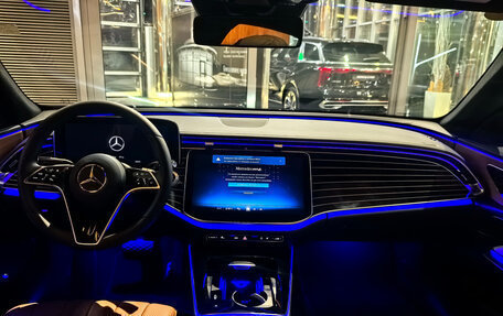 Mercedes-Benz E-Класс, 2024 год, 12 190 000 рублей, 10 фотография