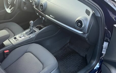 Audi A3, 2017 год, 1 850 000 рублей, 11 фотография