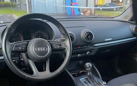 Audi A3, 2017 год, 1 850 000 рублей, 12 фотография