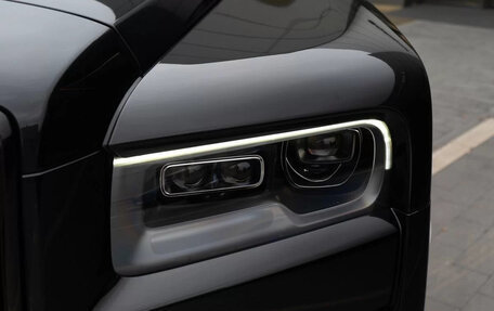 Rolls-Royce Cullinan, 2023 год, 59 800 000 рублей, 12 фотография