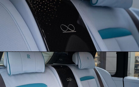 Rolls-Royce Cullinan, 2023 год, 59 800 000 рублей, 24 фотография