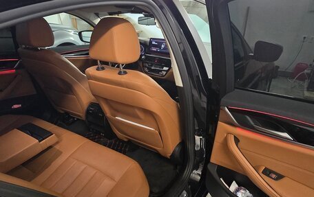 BMW 5 серия, 2021 год, 4 500 000 рублей, 2 фотография