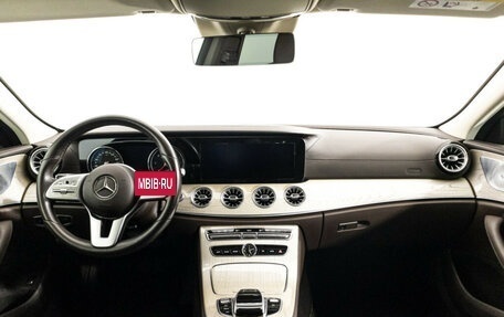 Mercedes-Benz CLS, 2020 год, 4 900 000 рублей, 13 фотография