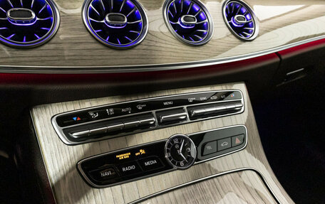 Mercedes-Benz CLS, 2020 год, 4 900 000 рублей, 17 фотография