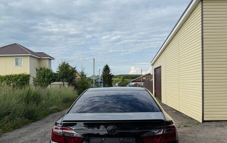 Toyota Camry, 2011 год, 1 350 000 рублей, 6 фотография