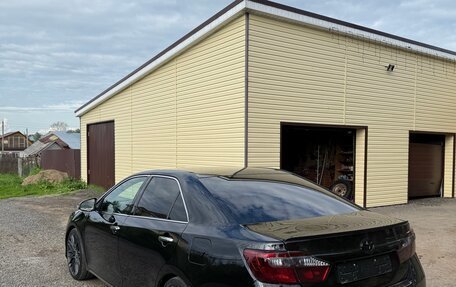 Toyota Camry, 2011 год, 1 350 000 рублей, 5 фотография