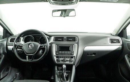 Volkswagen Jetta VI, 2017 год, 1 329 898 рублей, 13 фотография