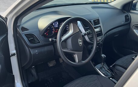 Hyundai Solaris II рестайлинг, 2015 год, 945 000 рублей, 7 фотография
