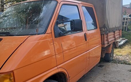 Volkswagen Transporter T4, 1991 год, 650 000 рублей, 2 фотография