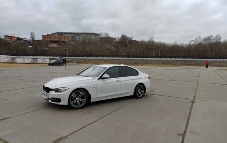 BMW 3 серия, 2013 год, 1 690 000 рублей, 16 фотография