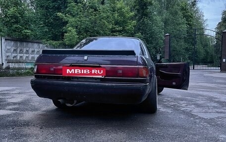 Toyota Mark II VIII (X100), 1988 год, 750 000 рублей, 3 фотография