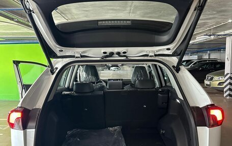 Toyota RAV4, 2025 год, 3 860 000 рублей, 5 фотография