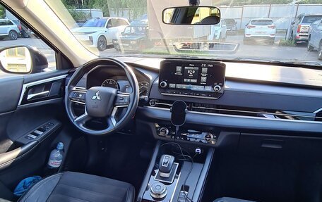 Mitsubishi Outlander, 2021 год, 3 499 000 рублей, 6 фотография