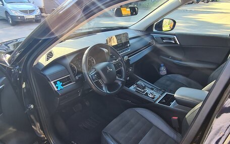Mitsubishi Outlander, 2021 год, 3 499 000 рублей, 13 фотография