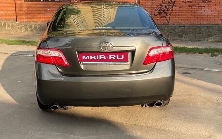 Toyota Camry, 2006 год, 980 000 рублей, 2 фотография