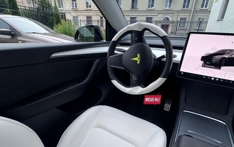 Tesla Model Y I, 2023 год, 5 200 000 рублей, 3 фотография