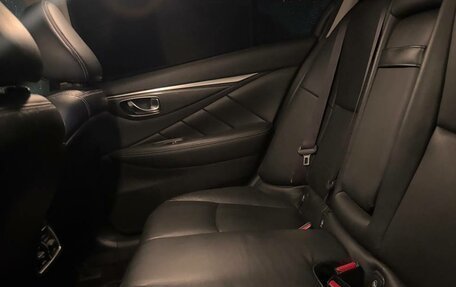Infiniti Q50 I рестайлинг, 2016 год, 1 600 000 рублей, 13 фотография