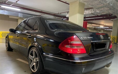 Mercedes-Benz E-Класс, 2005 год, 1 890 000 рублей, 3 фотография