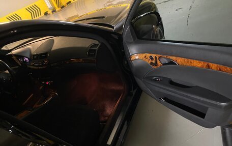 Mercedes-Benz E-Класс, 2005 год, 1 890 000 рублей, 7 фотография
