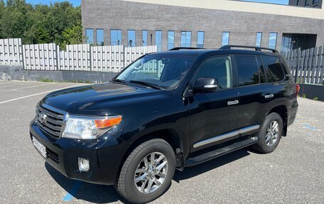 Toyota Land Cruiser 200, 2015 год, 3 300 000 рублей, 3 фотография