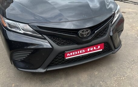 Toyota Camry, 2020 год, 2 800 000 рублей, 2 фотография