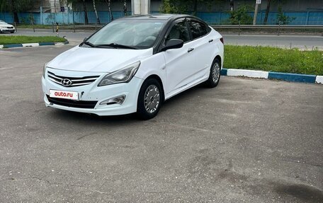 Hyundai Solaris II рестайлинг, 2014 год, 350 000 рублей, 12 фотография
